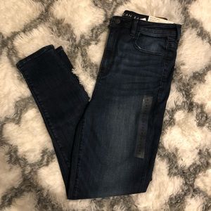 American Eagle Outfitter High Waisted Jeans